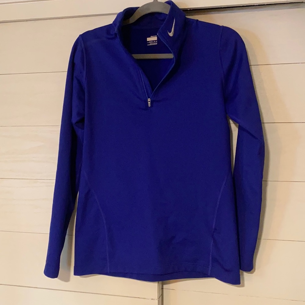 Nike warm up